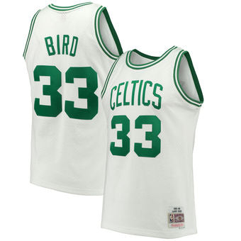 Larry Bird Boston Celtics 33 Basketball Comics Magazine Retro T-Shirt -  Guineashirt Premium ™ LLC