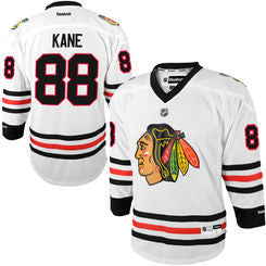 Patrick Kane #88 Chicago Blackhawks Reebok Youth White Replica Player Hockey Jersey - Dino's Sports Fan Shop